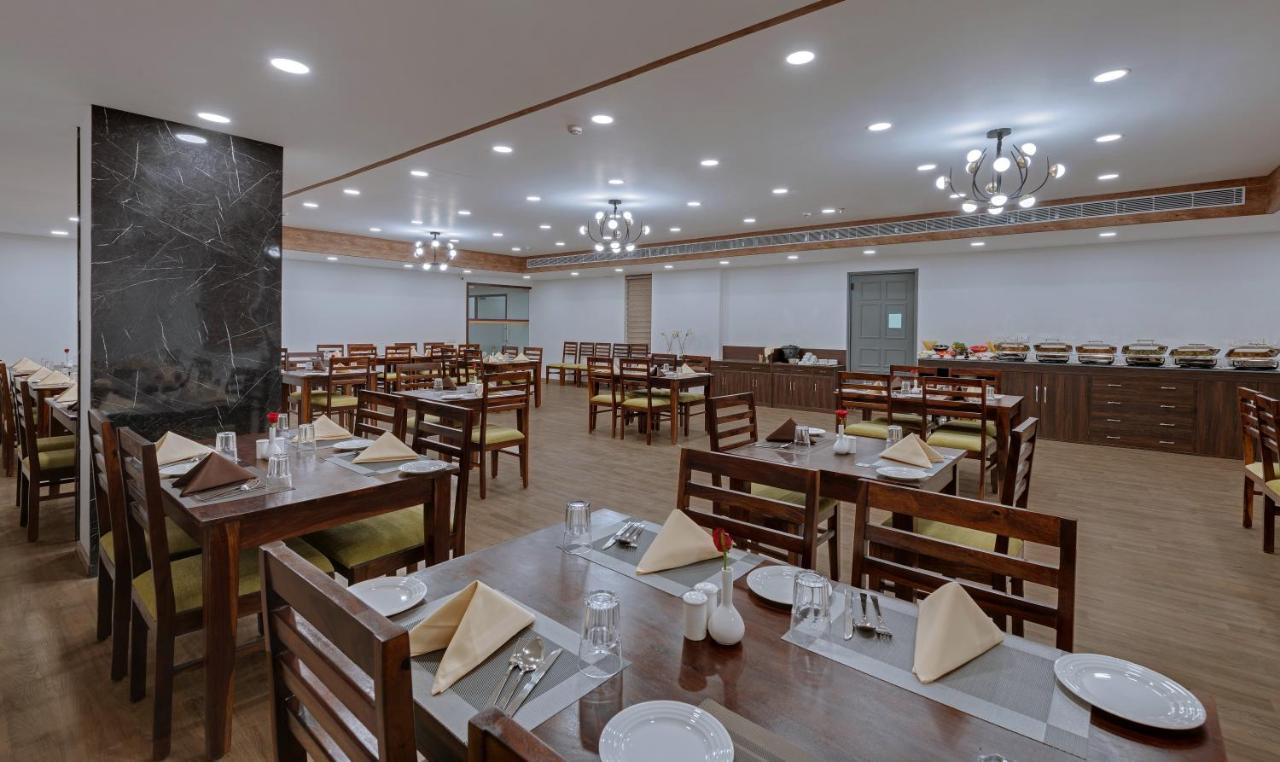 Click Hotel Jaipur, Raja Park Eksteriør bilde