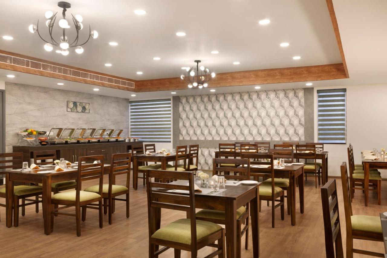 Click Hotel Jaipur, Raja Park Eksteriør bilde